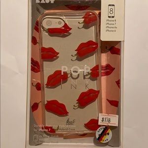 IPhone 7 case (with 2 screen protectors)